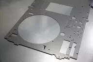 In Minifaber ci occupiamo di tutti i processi di lavorazione della lamiera, in particolare a freddo: imbutitura, tranciatura, punzonatura e piegatura.