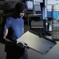 Minifaber führt Metallverarbeitungen sowohl in großen als auch in kleinen Mengen durch, alle werden intern mit höchster Präzision ausgeführt. Kontaktieren Sie uns sofort.