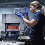 Minifaber führt Metallverarbeitungen sowohl in großen als auch in kleinen Mengen durch, alle werden intern mit höchster Präzision ausgeführt. Kontaktieren Sie uns sofort.