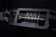 Minifaber produziert auch die Schaltwelle für Schalter und elektrische Schaltschränke, die die Stromzufuhr unterbrechen. Präzision und Langlebigkeit garantiert.
