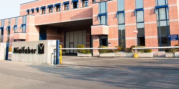 Un family global player nel settore della lavorazione a freddo dei metalli