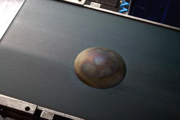 Minifaber fertigt den Flammenverteiler für Kessel, eine innovative Komponente eines Brenners für Brennwertkessel. Integriertes Verbrennungssystem.