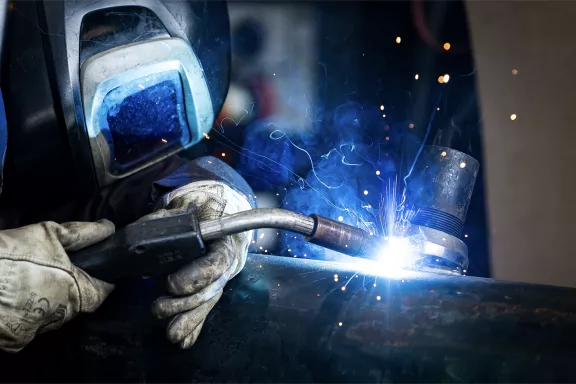 Lavorazione professionale dell'acciaio inossidabile